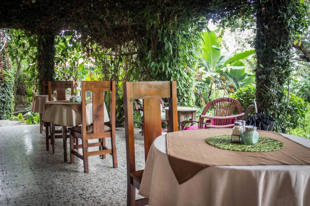 Hotel Y Restaurante La Casa Rosa Santa Cruz La Laguna Exterior foto